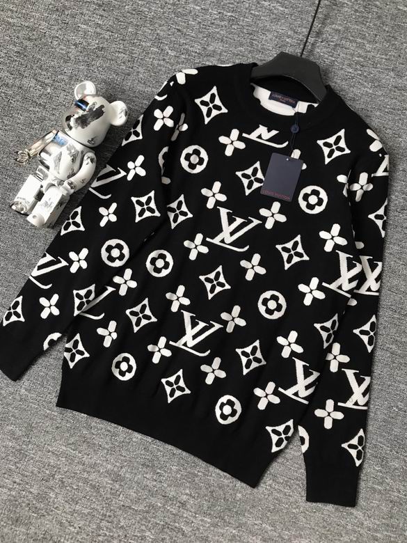 LV Sweater-074